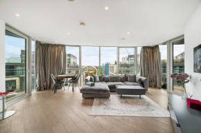 Battersea Luxurious Flat with AC and Free Parking